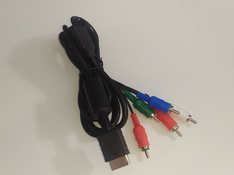 Ps2_AV-componente_mod7000_70bs_1